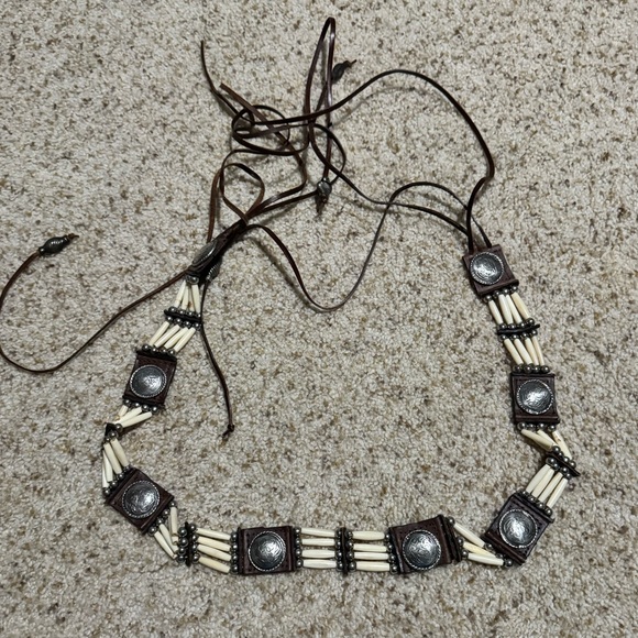 Vintage Native American Hairpipe Bone Beads Brown Leather Concho Tie Belt